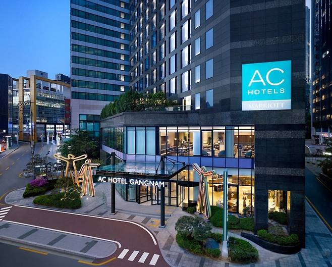 AC 호텔 바이 메리어트 서울 강남 외관 / 사진=AC 호텔 바이 메리어트 서울 강남