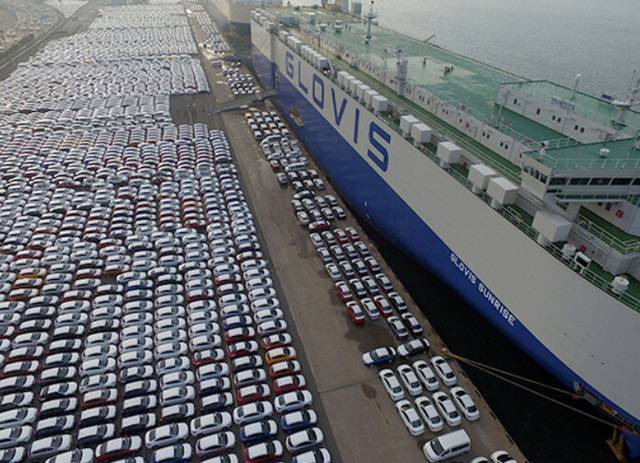 현대글로비스가 해운 사업 구조 다변화에 나서고 있다. 현대글로비스 자동차운반선(PCTC) ‘글로비스 센추리’호. 현대글로비스 제공