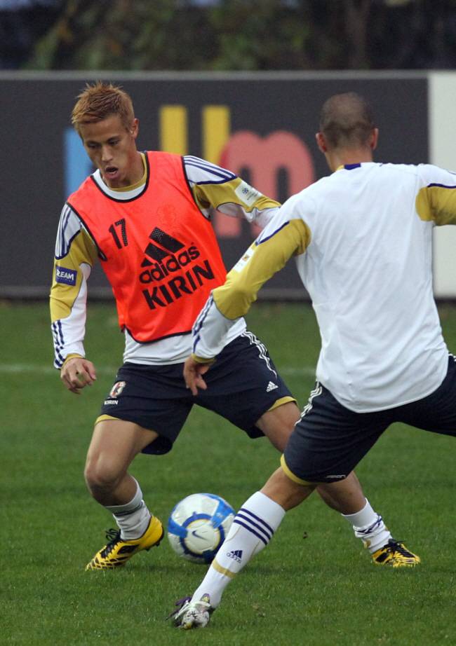 국가대표 시절 혼다(왼쪽)   연합뉴스