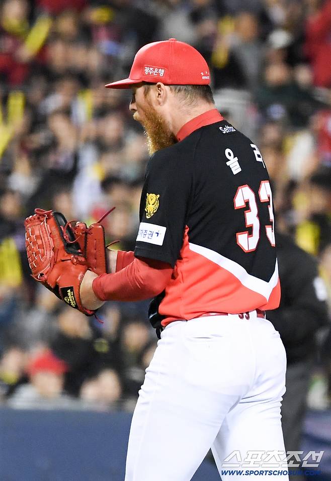 31일 잠실구장에서 열린 LG와 KIA의 경기. KIA 올러가 6이닝 무실점 호투를 펼친 뒤 환호하고 있다. 잠실=박재만 기자 pjm@sportschosun.com/2026.03.31/