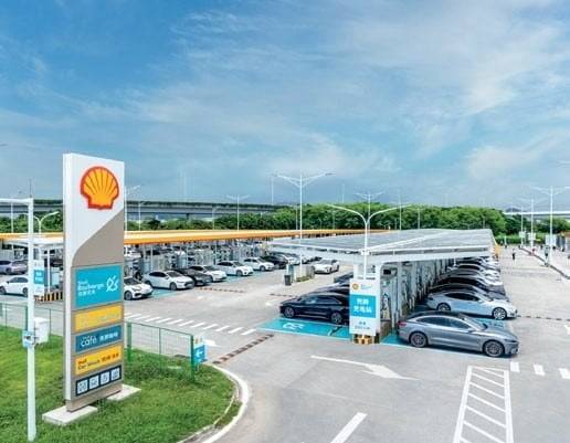 유럽, 북미, 아시아 등 세계 곳곳에서 볼 수 있는 노란 조가비 로고. /쉘 제공