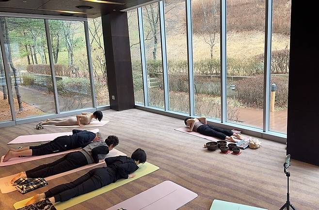 스위트호텔 남원, 요가·다도 체험 패키지. 사진=교원그룹