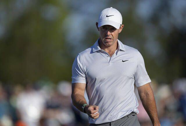 18번홀 버디로 공동 2위에 6타 앞선 단독 선두에 자리한 로리 매킬로이. ANGC