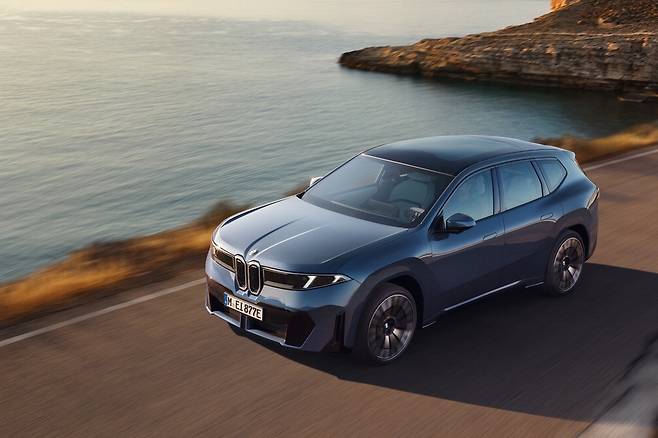 더 뉴 BMW iX3. BMW코리아