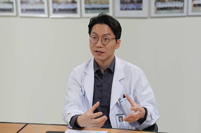 권진근 서울아산병원 성형외과 교수.