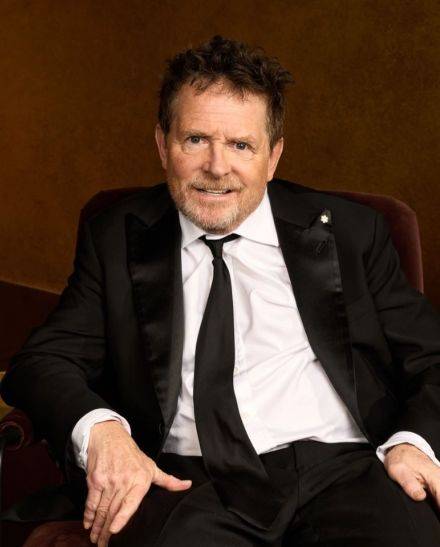 [서울=뉴시스] 영화 '백 투 더 퓨처'로 알려진 배우 마이클 J. 폭스가 사망설 보도에 자신의 근황을 전했다. (사진=마이클 J. 폭스 인스타그램 캡처) 2026.04.12.