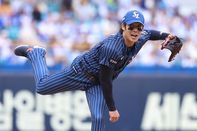삼성 원태인이 12일 대구 삼성라이온즈파크서 열린 NC전에 선발등판해 힘차게 투구하고 있다. 사진제공|삼성 라이온즈