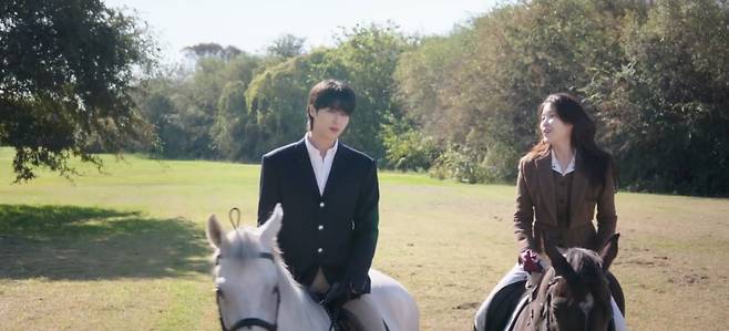 가수 겸 배우 아이유가 MBC '21세기 대군부인'에 출연하고 있다. /사진=MBC '21세기 대군부인'