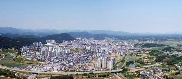 문경시내 전경. 문경시 제공