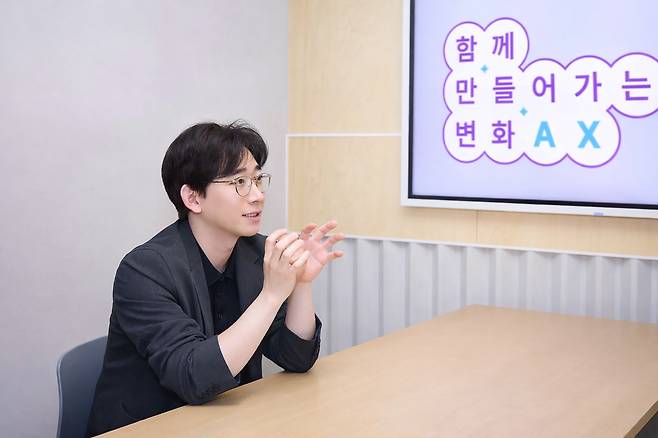 조승훈 SK텔레콤 AX체인지팀 팀장이 지난 8일 서울 을지로 SKT본사에서 비즈워치와 인터뷰를 하고 있다./사진=SKT