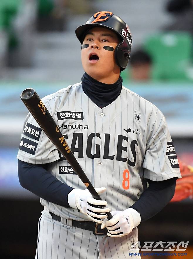 7일 인천 SSG랜더스필드에서 열린 SSG와 한화의 경기. 1회 첫 타석 삼진을 당하고 있는 한화 노시환. 인천=송정헌 기자songs@sportschosun.com/2026.04.07/