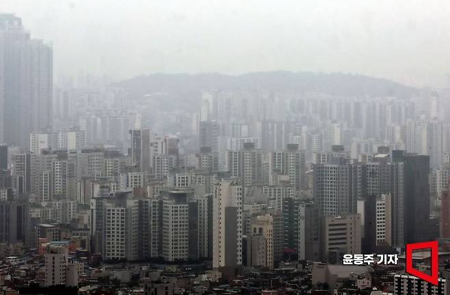 서울 남산에서 바라본 서울 시내 아파트 단지 전경