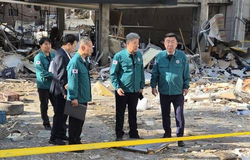 봉병동 상가 가스폭발 사고  [청주시 제공, 재판매 및 DB금지]