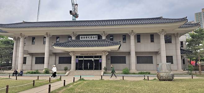 대구 상인동에 있는 월곡역사박물관에는 8000여 점의 유물이 전시돼 있다.