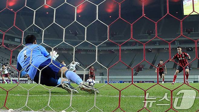 사진은 지난달 서울시 마포구 월드컵로 서울월드컵경기장에서 열린 아시아축구연맹(AFC) 챔피언스리그 엘리트(ACLE) 16강 1차전 경기. (사진은 기사 내용과 무관함) / 뉴스1 ⓒ News1.  ⓒ 뉴스1 박정호 기자