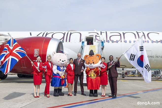 버진애틀랜틱이 14일 오전, 서울과 런던을 잇는 정규 노선의 운항을 공식 시작하며 한국 시장 진출의 신호탄을 쏘아 올렸다. 버진애틀랜틱 제공