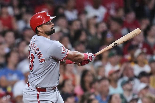 <yonhap photo-2219="">신시내티를 떠나 볼티모어로 이적하는 크리스티안 엔카르나시온-스트랜드. [AP=연합뉴스]</yonhap>