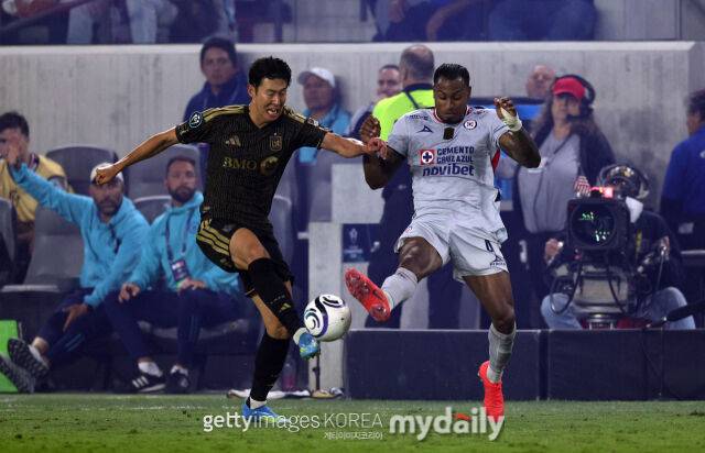 손흥민의 크루스 아술전 활약 장면/게티이미지코리아