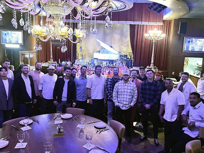 ◇사진출처=제프 루비 스테이크하우스 SNS