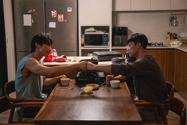 넷플릭스 '사냥개들2' 스틸컷. ⓒ넷플릭스