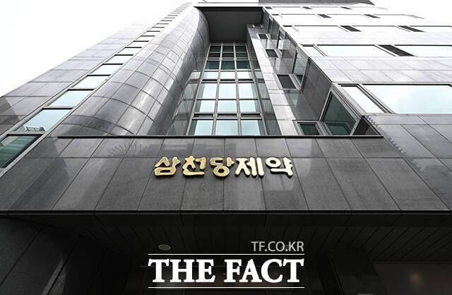 윤대인 삼천당제약 회장이 포브스가 발표한 한국 10대 자산가에 이름을 올렸다. /박헌우 기자