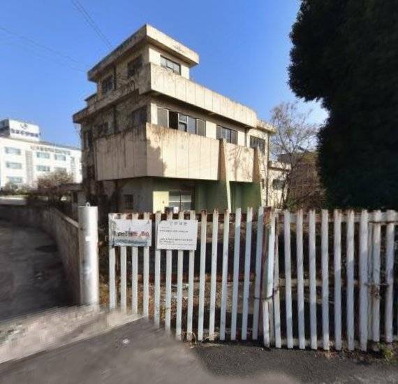 전남 광양시 광양읍 소재의 옛 전매청(현 담배인삼공사) 폐건물. 네이버지도 캡처