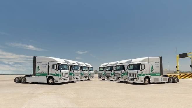 현대차 엑시언트 수소전기트럭 [현대차 제공]