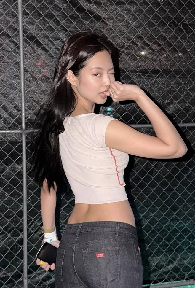 [서울=뉴시스] 제니. (사진 = 인스타그램 캡처) 2026.04.15 photo@newsis.com *재판매 및 DB 금지