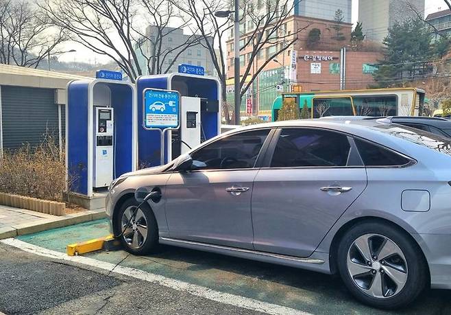 [밀양=뉴시스] 전기자동차 주차장. (사진=뉴시스 DB). photo@newsis.com *재판매 및 DB 금지
