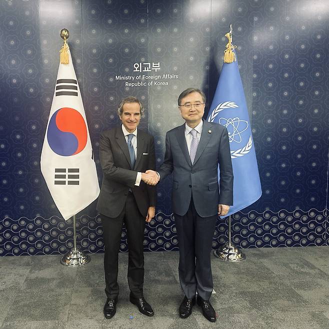조현·IAEA 사무총장과 면담 (출처= 라파엘 그로시 IAEA 사무총장 X)