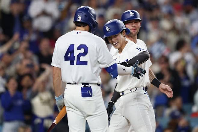 홈런포 터뜨린 김혜성.(사진=AFPBBNews)