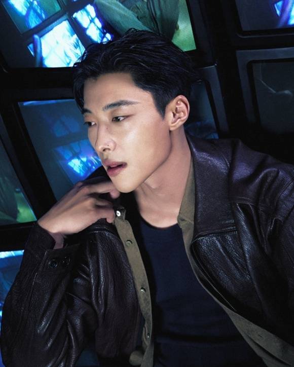 배우 우도환이 <더팩트>와 만나 지난 3일 공개된 넷플릭스 오리지널 시리즈 '사냥개들' 시즌2 관련 인터뷰를 진행했다. /넷플릭스