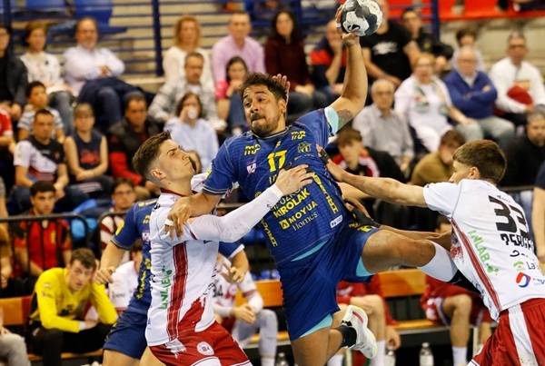 사진 2025/26 시즌 스페인 남자 핸드볼 아소발리그 비다소아와 로그로뇨 경기 모습, 사진 출처=비다소아