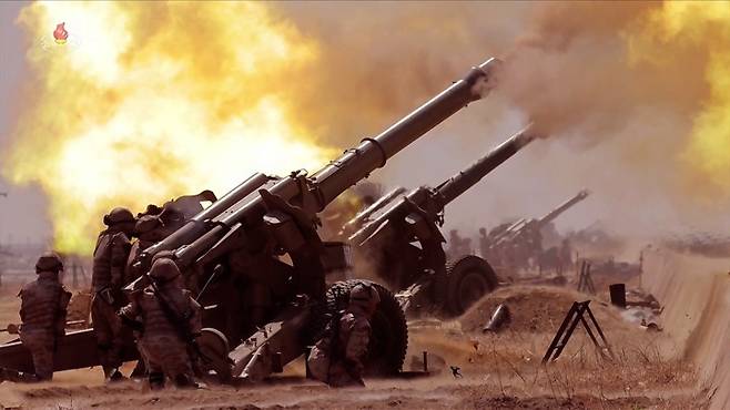 북한, 태양절에 포사격경기