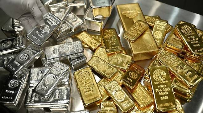 골드바와 실버바 &copy;연합뉴스