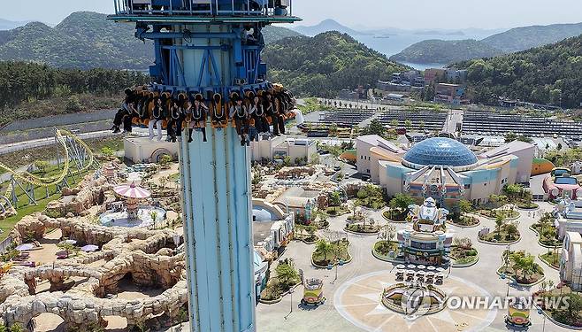 '초여름 날씨, 시원하게' [촬영 김동민]
