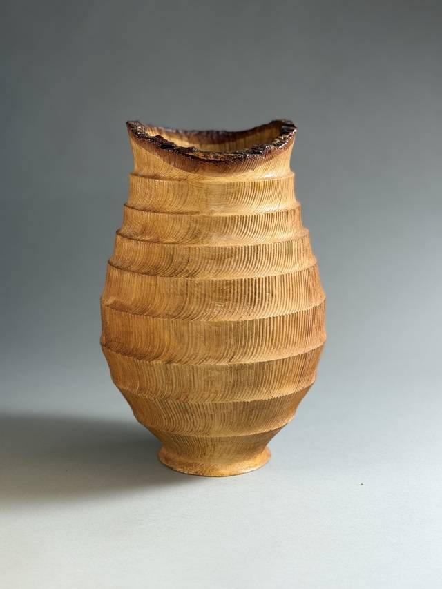 박찬성 작, 'breath of wood', 피나무, 30x30x45cm. 대백프라자갤러리 제공