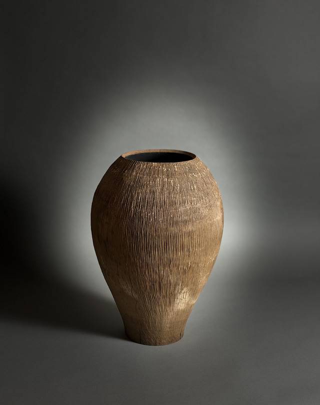 박찬성 작, '시간의 경계', 플라타너스, 35x25x51cm. 대백프라자갤러리 제공