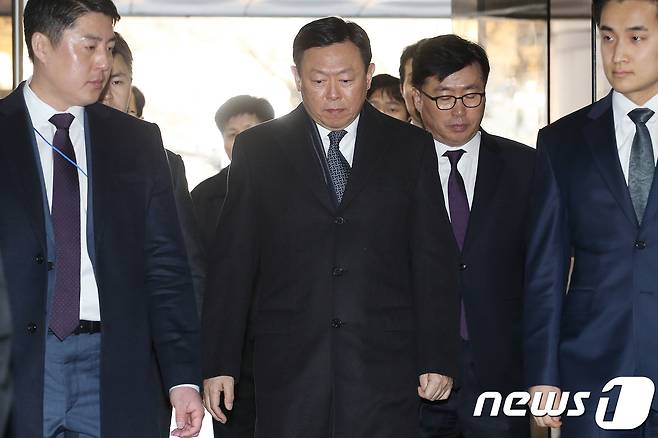 신동빈 롯데그룹 회장(가운데). 2018.2.13 ⓒ 뉴스1 민경석 기자