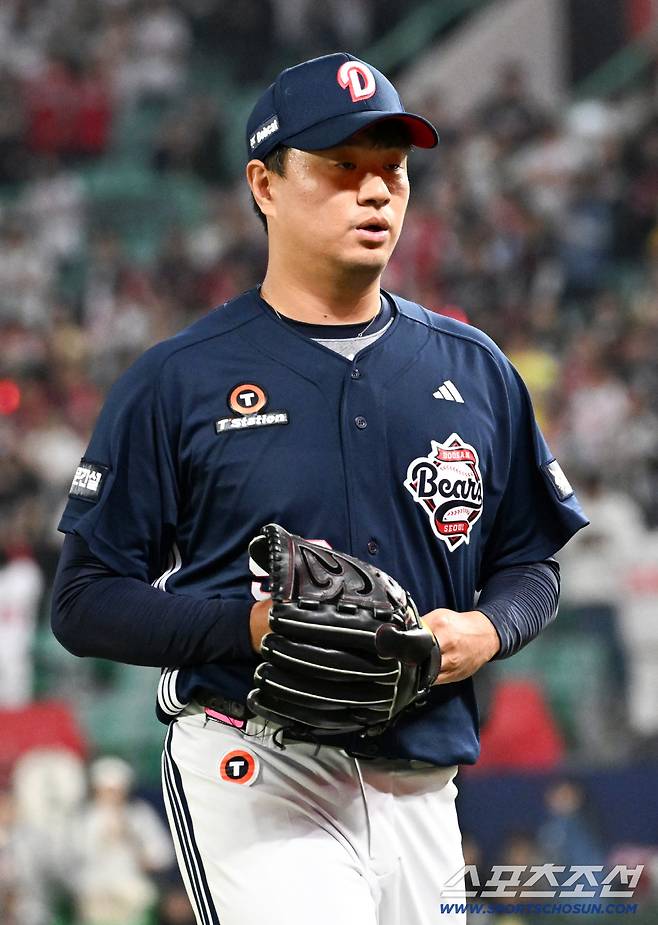 15일 인천SSG랜더스필드에서 열린 SSG와 두산의 경기. 두산 이영하가 숨을 고르고 있다. 인천=박재만 기자 pjm@sportschosun.com/2026.04.15/