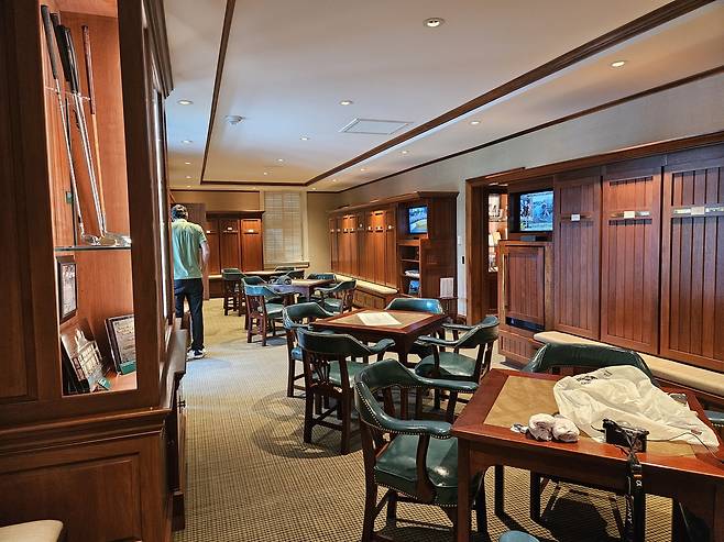 오거스타내셔널GC 클럽하우스 2층의 챔피언스 로커. 역대 마스터스 챔피언들이 사용하는 특별한 공간이다. 오거스타=양준호 기자