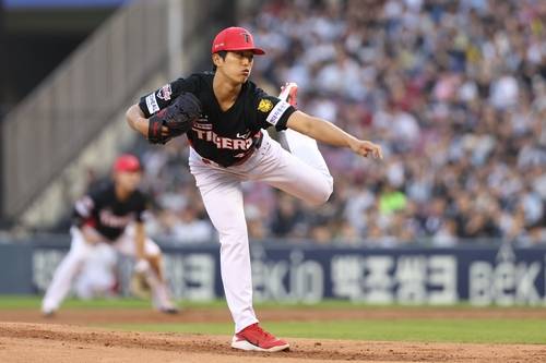 KIA 왼팔 투수 이의리의 투구 [KIA 타이거즈 제공. 재판매 및 DB 금지]