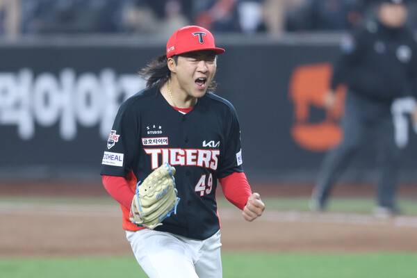 KIA 불펜의 분위기 메이커 김범수(사진=KIA)