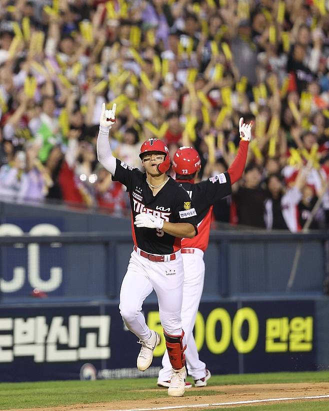 18일 2점 홈런을 때려낸 김도영. KIA구단 제공