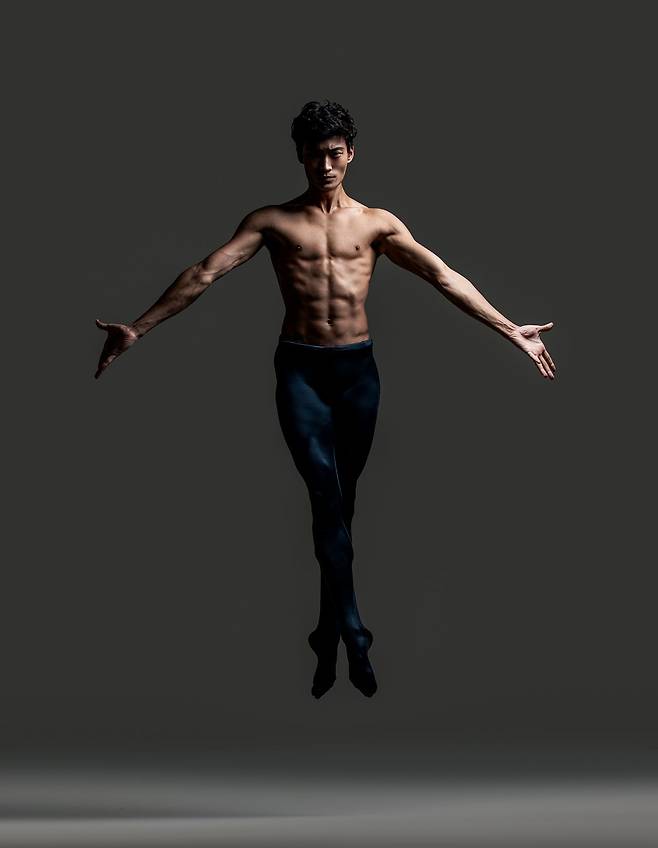 마린스키 수석무용수 김기민. [사진 박귀섭 작가]
