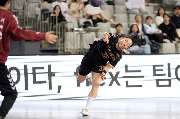 사진 부산시설공단 연은영 러닝슛