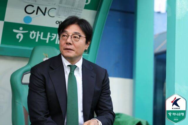 황선홍 대전 하나시티즌 감독/한국프로축구연맹