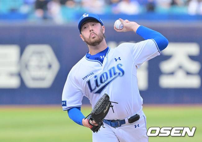[OSEN=대구, 이석우 기자] 11일 대구삼성라이온즈파크에서 2026 신한 SOL KBO 리그 삼성 라이온즈와 NC 다이노스의 경기가 열렸다. 홈팀 삼성은 오러클린이, 방문팀 NC는 테일러가 선발 출전했다. 삼성 라이온즈 선발 투수 오러클린이 역투하고 있다. 2026.04.11 / foto0307@osen.co.kr