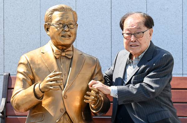 김희수 건양대학교 명예총장