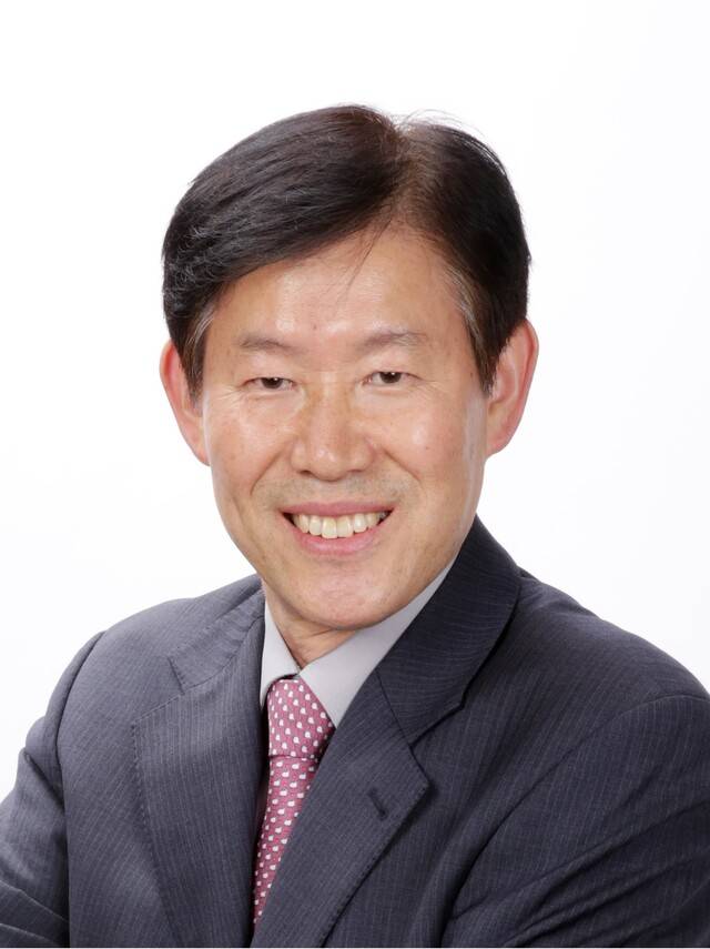 장동희, 전 주핀란드대사/전 경북대 초빙교수